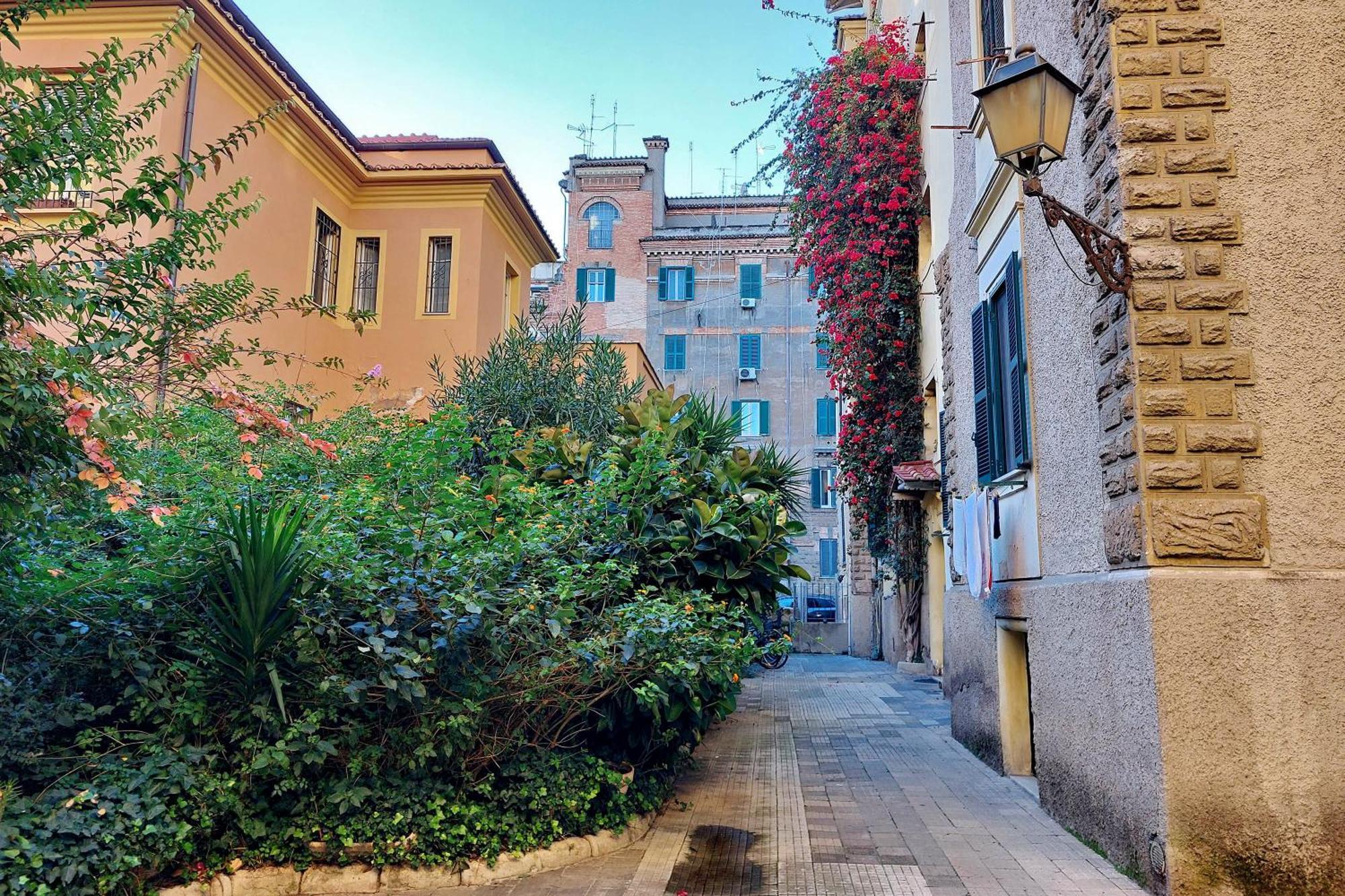 Ych-Brand New Vatican Flat With Terrace Рим Экстерьер фото